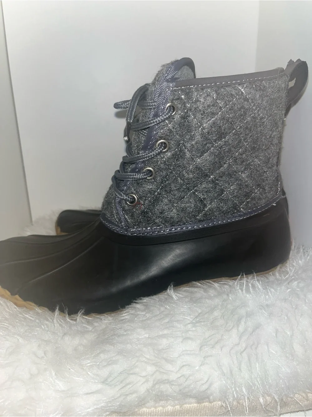 Women’s Chooka Eastlake Quilted Duck Boot Charcoal Grey Size 9 Wool 1128337B